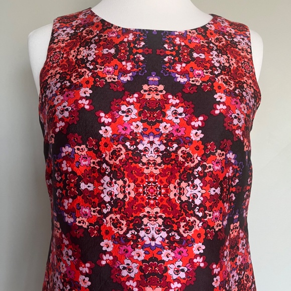 J CREW Collection Silk Berry Bouquet Red Pink  Floral Sleeveless Blouse Top 2 - Picture 10 of 11